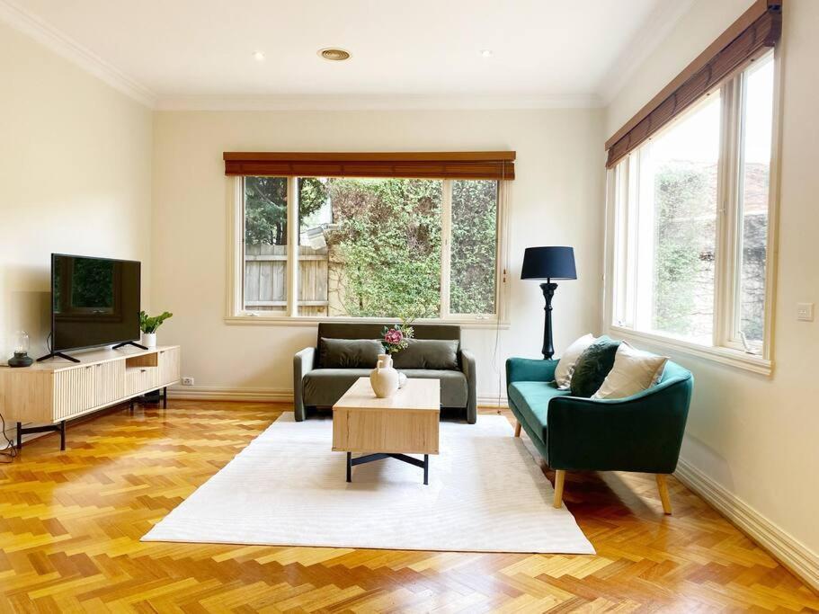 Brighton Golden Mile Villa - Melbourne — Photos 1